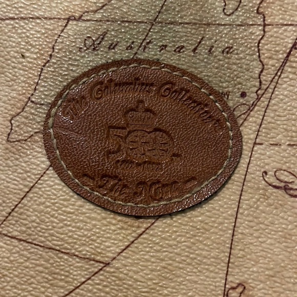 The Columbus Collection by Bagoda Vintage Map Carry On Duffle Bag Set “The Nina” - Picture 8 of 13